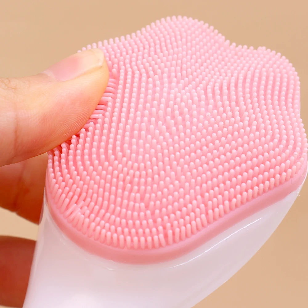 GlowEase Deep Clean Face Brush
